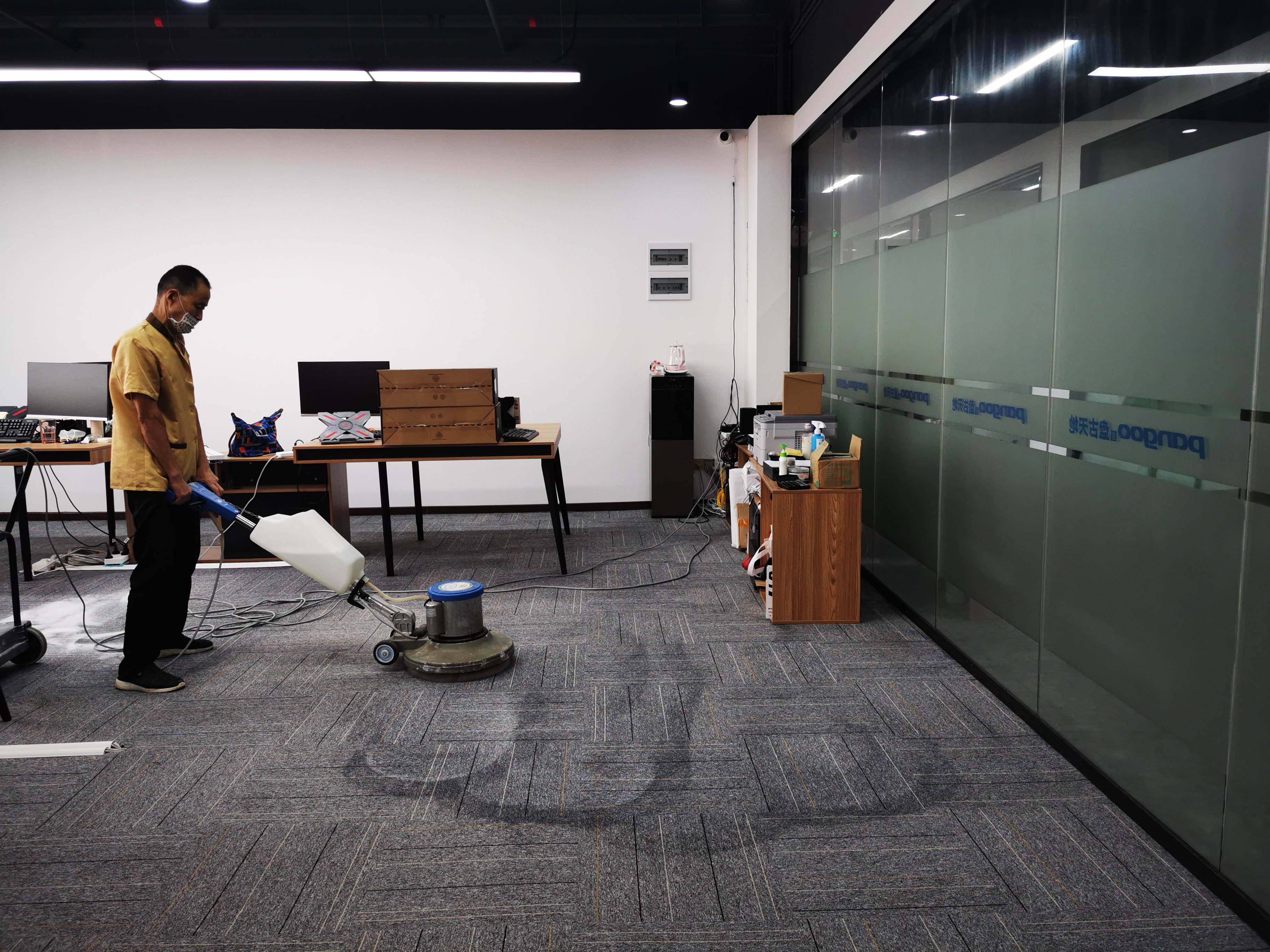 顺利清洁 揭开开荒保洁的奥秘，高效收房必备指南