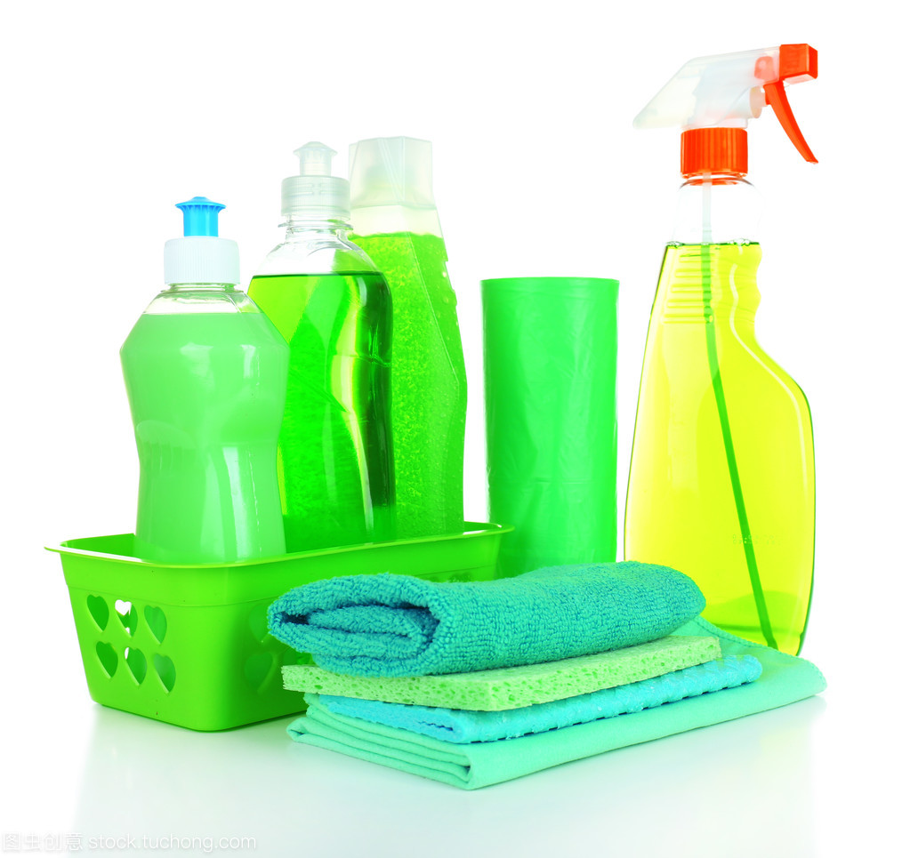 白色清洁产品 家政服务中的专业伙伴与情感共鸣